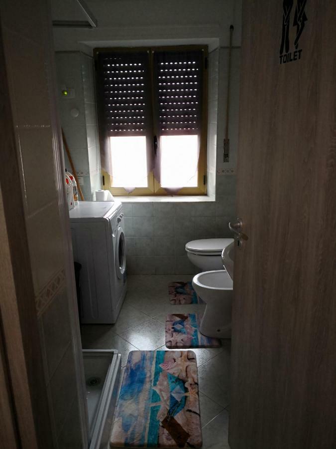 A Casa Di Rossano E Rossella Apartment Carbonia Ngoại thất bức ảnh